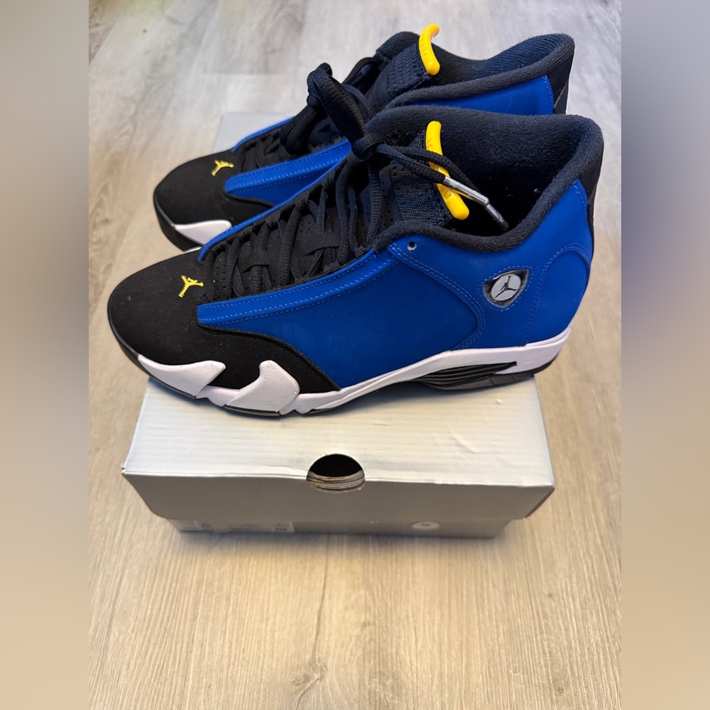 Jordan Retro 14 Laney Sz 8